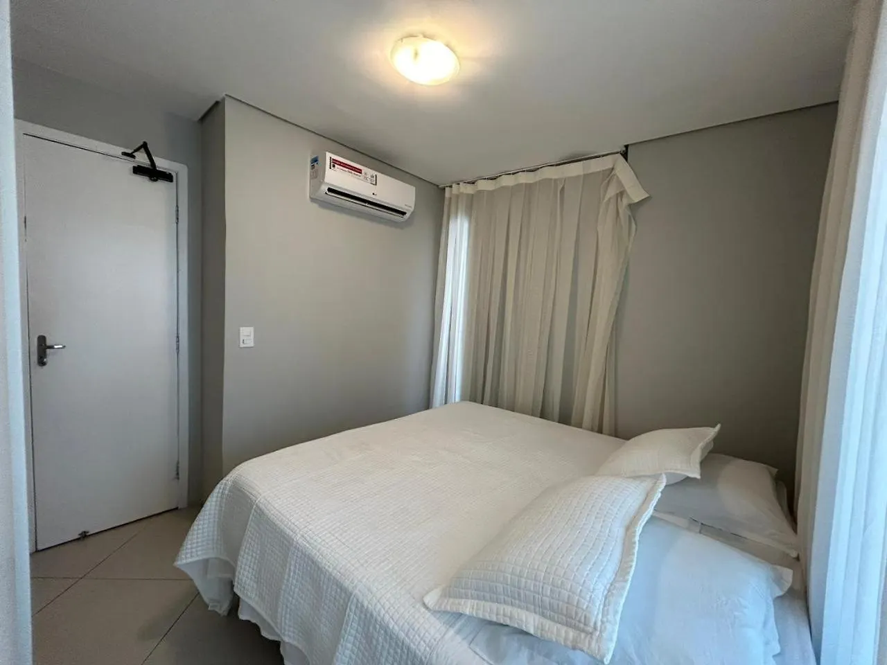 1507 Excelente Apto Na Beira Mar Fortaleza  Brasil